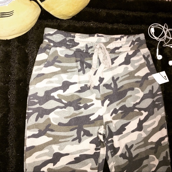 Army pants - Picture 2 of 3